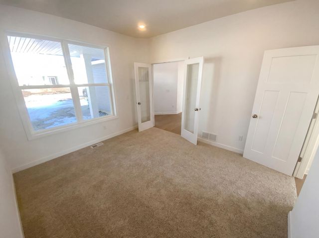 20333 Gadget Circle, Lakeville, MN 55044