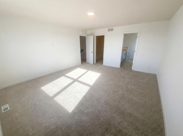 20333 Gadget Circle, Lakeville, MN 55044