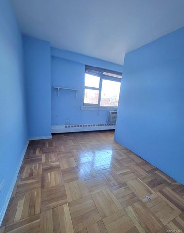89-00 170 Street 11N, Jamaica, NY 11432