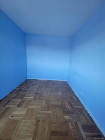 89-00 170 Street 11N, Jamaica, NY 11432
