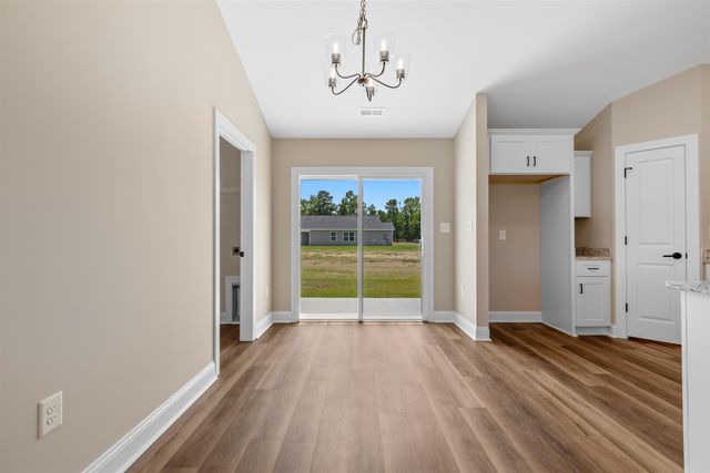 1242 Cappin Ln., Aynor, SC 29511