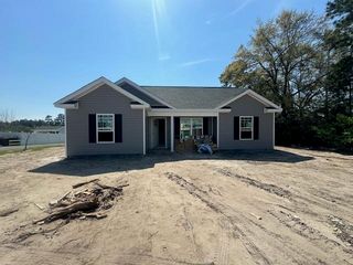 1242 Cappin Ln., Aynor, SC 29511