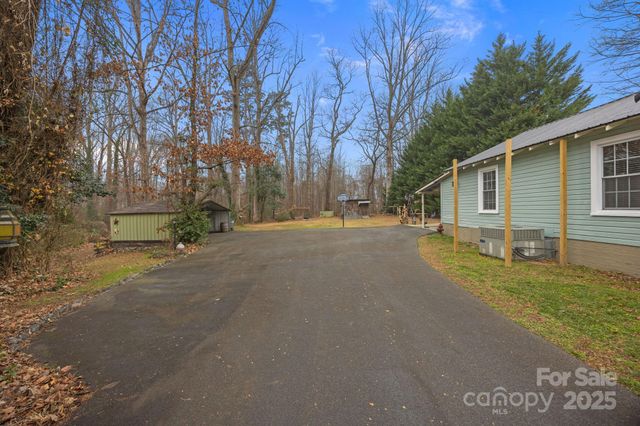 233 Pethel Street, Kannapolis, NC 28081