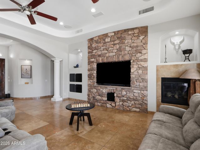 18135 W MISSOURI Avenue, Litchfield Park, AZ 85340