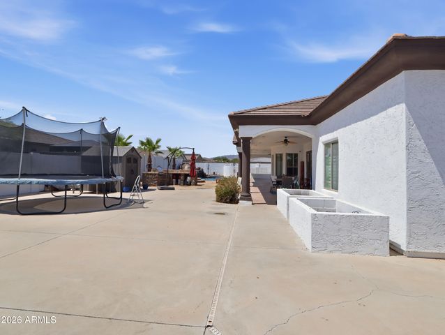 18135 W MISSOURI Avenue, Litchfield Park, AZ 85340