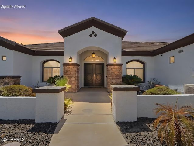18135 W MISSOURI Avenue, Litchfield Park, AZ 85340
