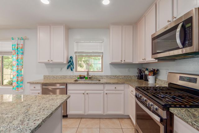 8216 W ALBENIZ Place, Phoenix, AZ 85043