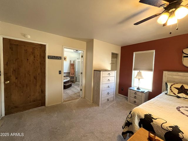27230 S COYOTE Trail, Congress, AZ 85332