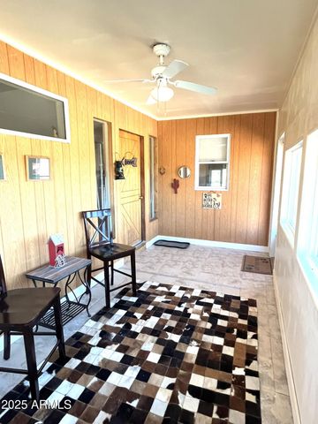 27230 S COYOTE Trail, Congress, AZ 85332