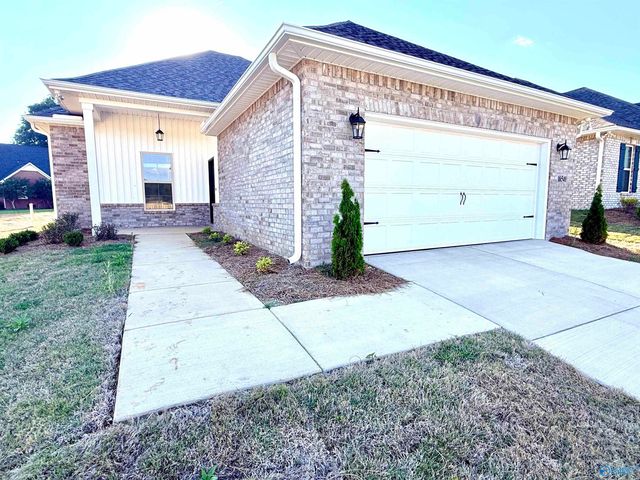 16541 Aspen Lane, Athens, AL 35611