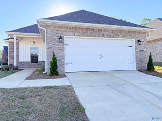 16541 Aspen Lane, Athens, AL 35611