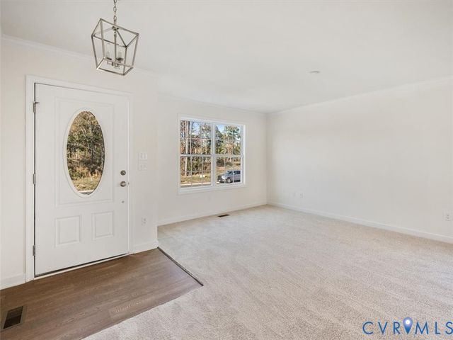 11819 Farnham Woods Dr, Midlothian, VA 23112
