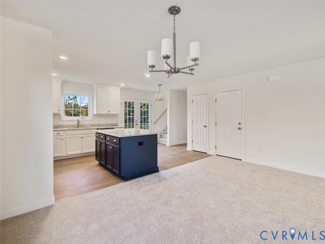 11819 Farnham Woods Dr, Midlothian, VA 23112