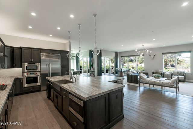 6166 N Scottsdale Road B2003, Paradise Valley, AZ 85253
