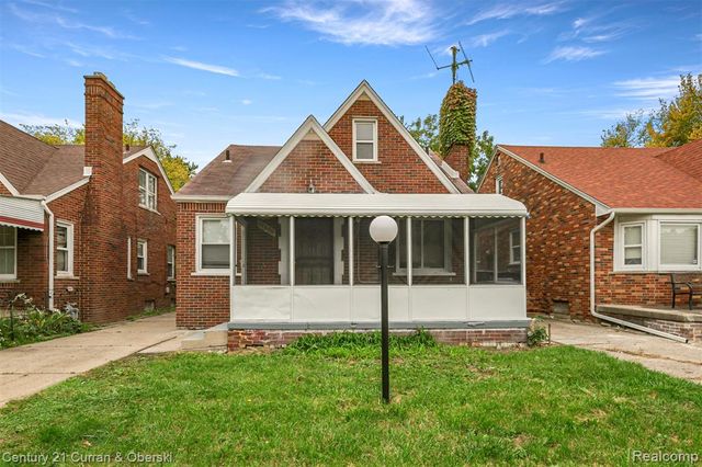 10696 Stratman Street, Detroit, MI 48224