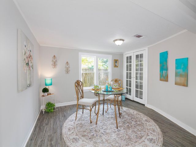112 Oakdale Street, Dayton, TX 77535