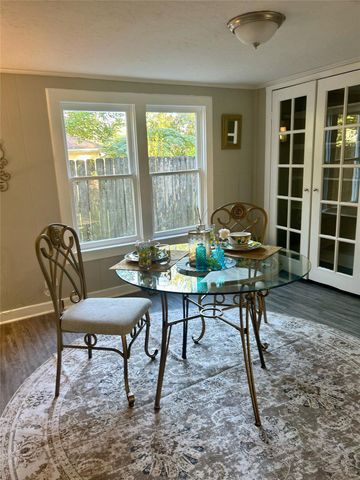 112 Oakdale Street, Dayton, TX 77535