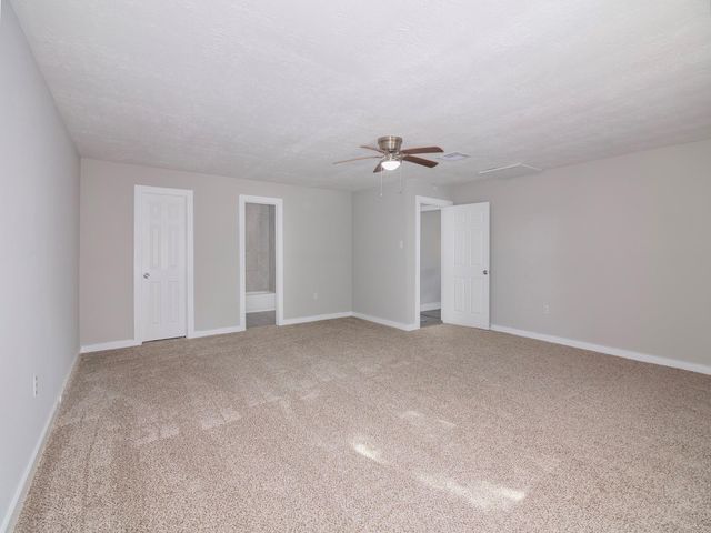 112 Oakdale Street, Dayton, TX 77535