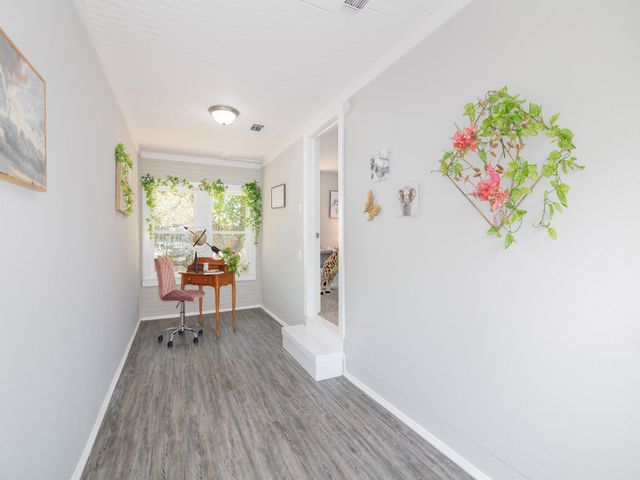 112 Oakdale Street, Dayton, TX 77535