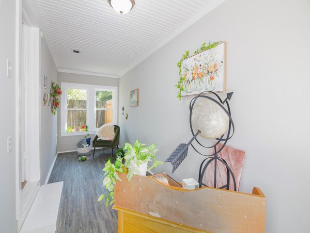 112 Oakdale Street, Dayton, TX 77535