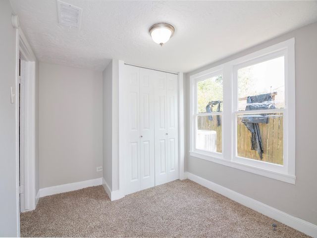 112 Oakdale Street, Dayton, TX 77535