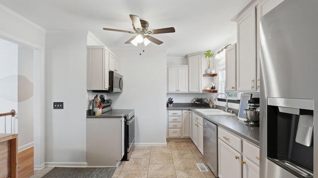 4101 Shady Oak Drive, Ooltewah, TN 37363