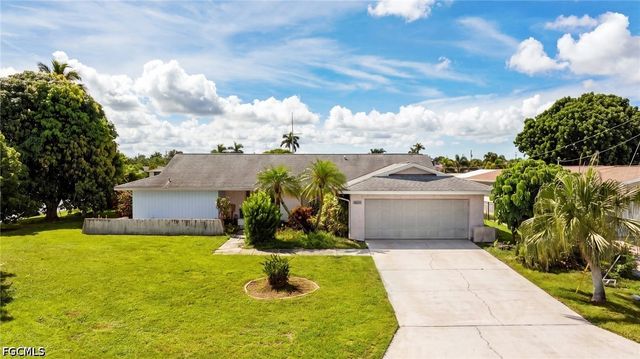 928 SE 43rd ST, Cape Coral, FL 33904