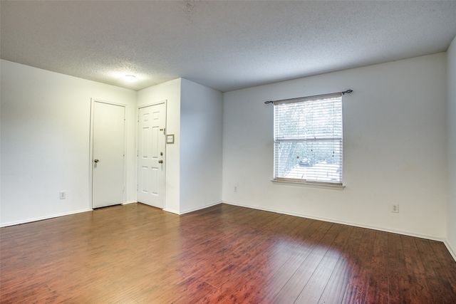 3820 Bandera Ranch Road, Fort Worth, TX 76262