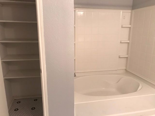 3820 Bandera Ranch Road, Fort Worth, TX 76262