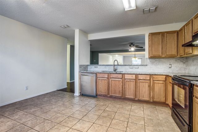 3820 Bandera Ranch Road, Fort Worth, TX 76262