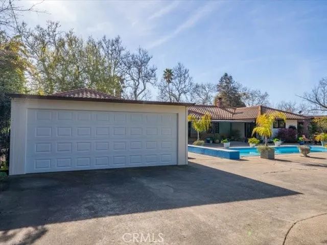 195 Howell Avenue, Red Bluff, CA 96080