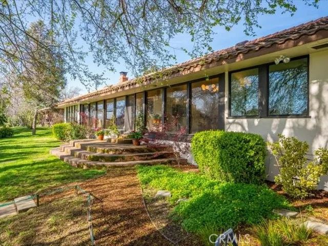 195 Howell Avenue, Red Bluff, CA 96080