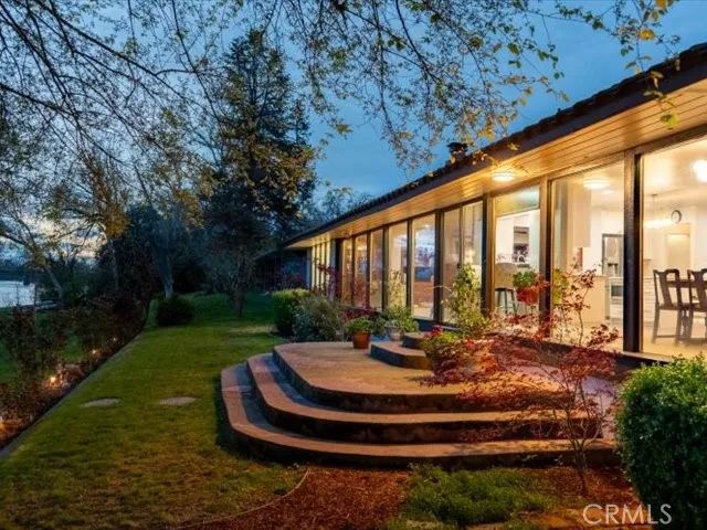 195 Howell Avenue, Red Bluff, CA 96080