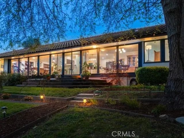 195 Howell Avenue, Red Bluff, CA 96080