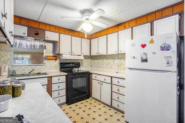 1442 Gum Creek Road, Oxford, GA 30054