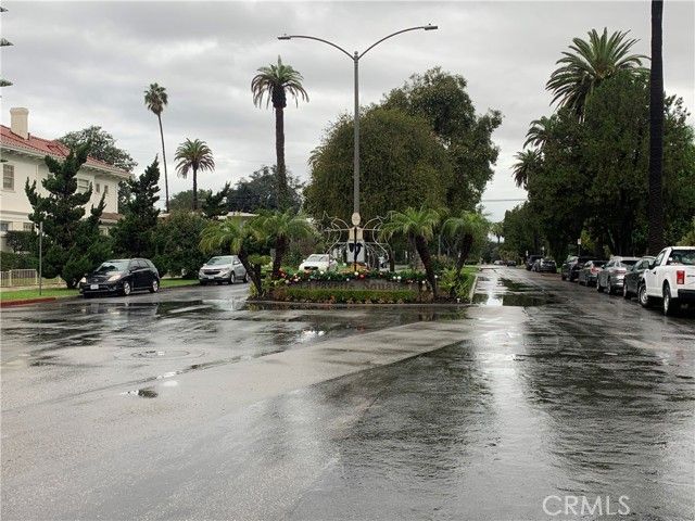 1826 Wellington Road, Los Angeles, CA 90019