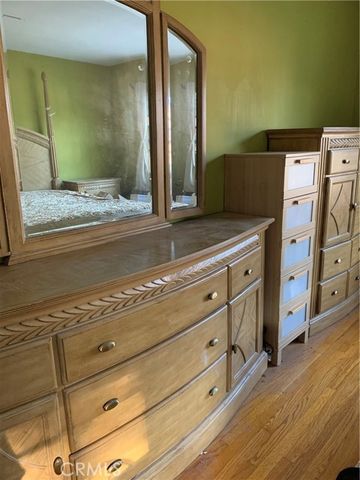 1826 Wellington Road, Los Angeles, CA 90019