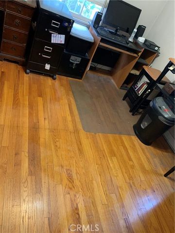 1826 Wellington Road, Los Angeles, CA 90019