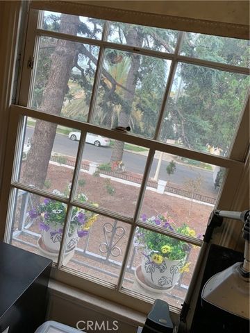 1826 Wellington Road, Los Angeles, CA 90019