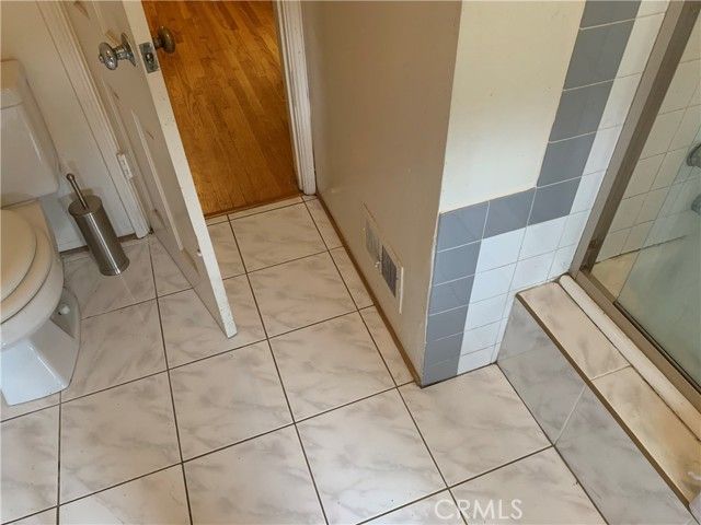 1826 Wellington Road, Los Angeles, CA 90019