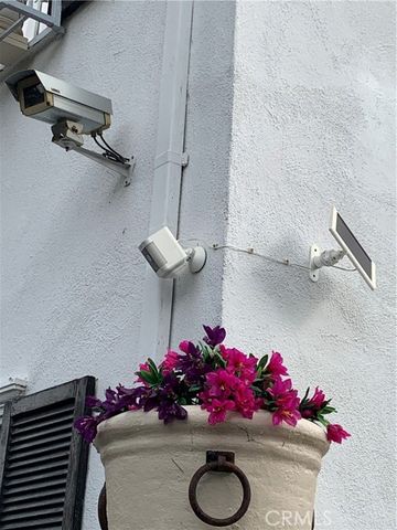 1826 Wellington Road, Los Angeles, CA 90019