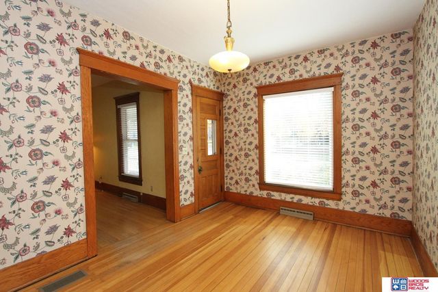 1845 A Street, Lincoln, NE 68502