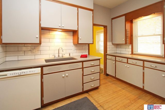 1845 A Street, Lincoln, NE 68502