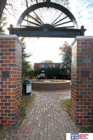 1845 A Street, Lincoln, NE 68502