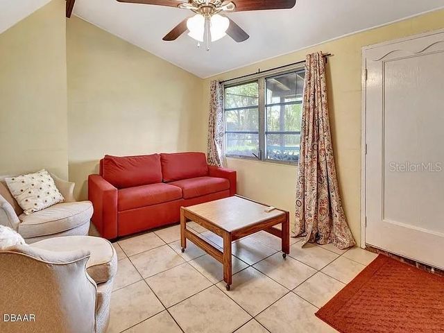 311 N BLUE LAKE TERRACE 1, Deland, FL 32724