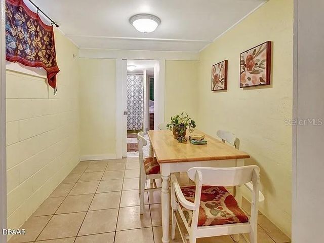 311 N BLUE LAKE TERRACE 1, Deland, FL 32724