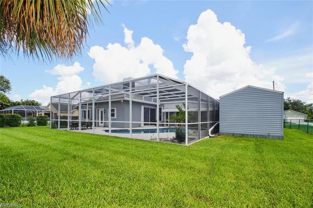 734 Milwaukee BLVD, Lehigh Acres, FL 33974