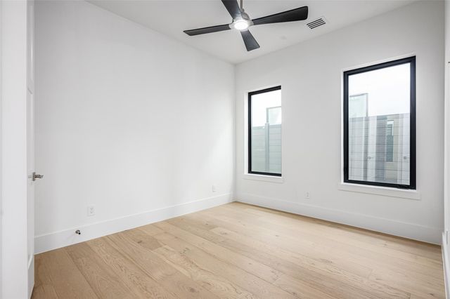 623 Rolling Oaks, Stafford, TX 77477