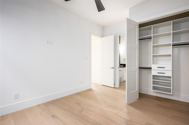 623 Rolling Oaks, Stafford, TX 77477