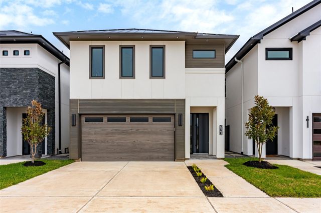 623 Rolling Oaks, Stafford, TX 77477